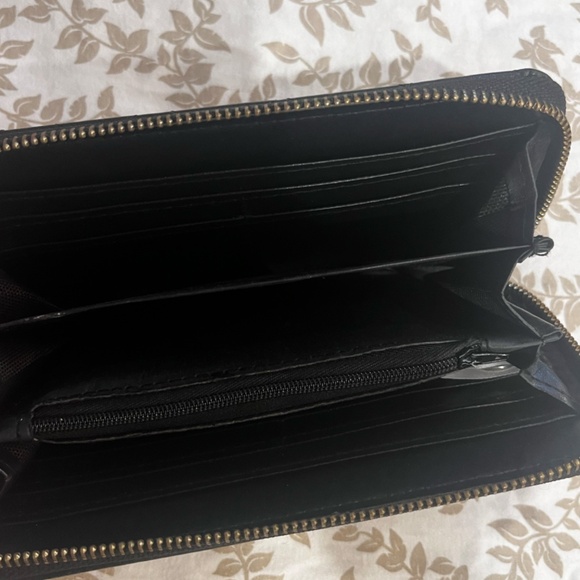 Wallet - Picture 3 of 3